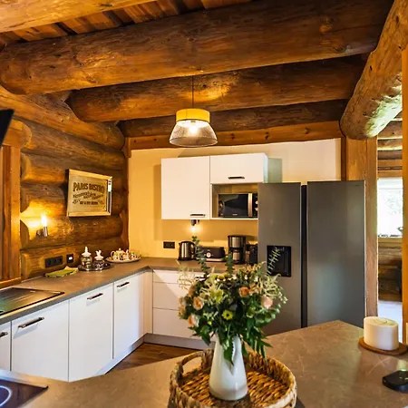 Les Lucioles, 14p - Chalet