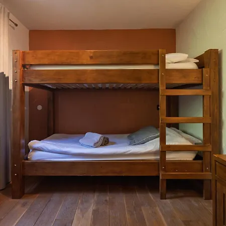 Les Lucioles, 14p - La Bresse