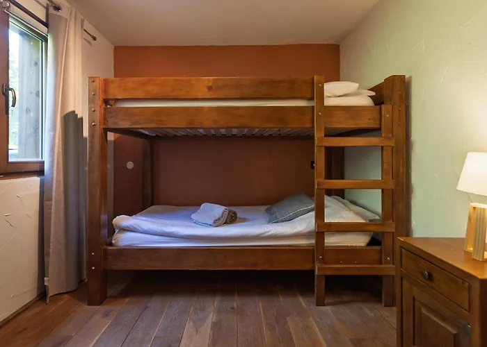 Les Lucioles, 14p - La Bresse